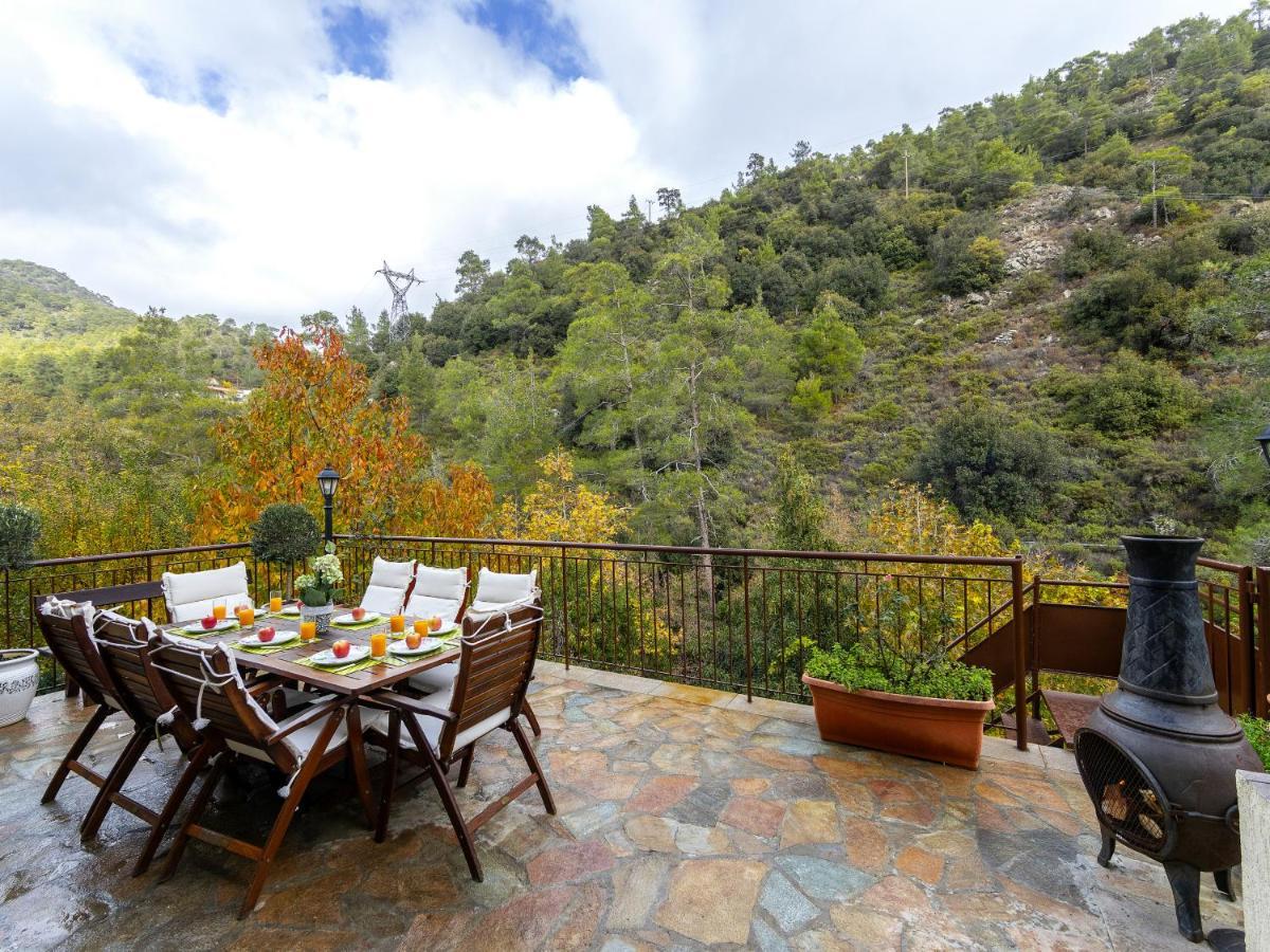 Troodos Riverside Cottage Kato Amiandos Dış mekan fotoğraf