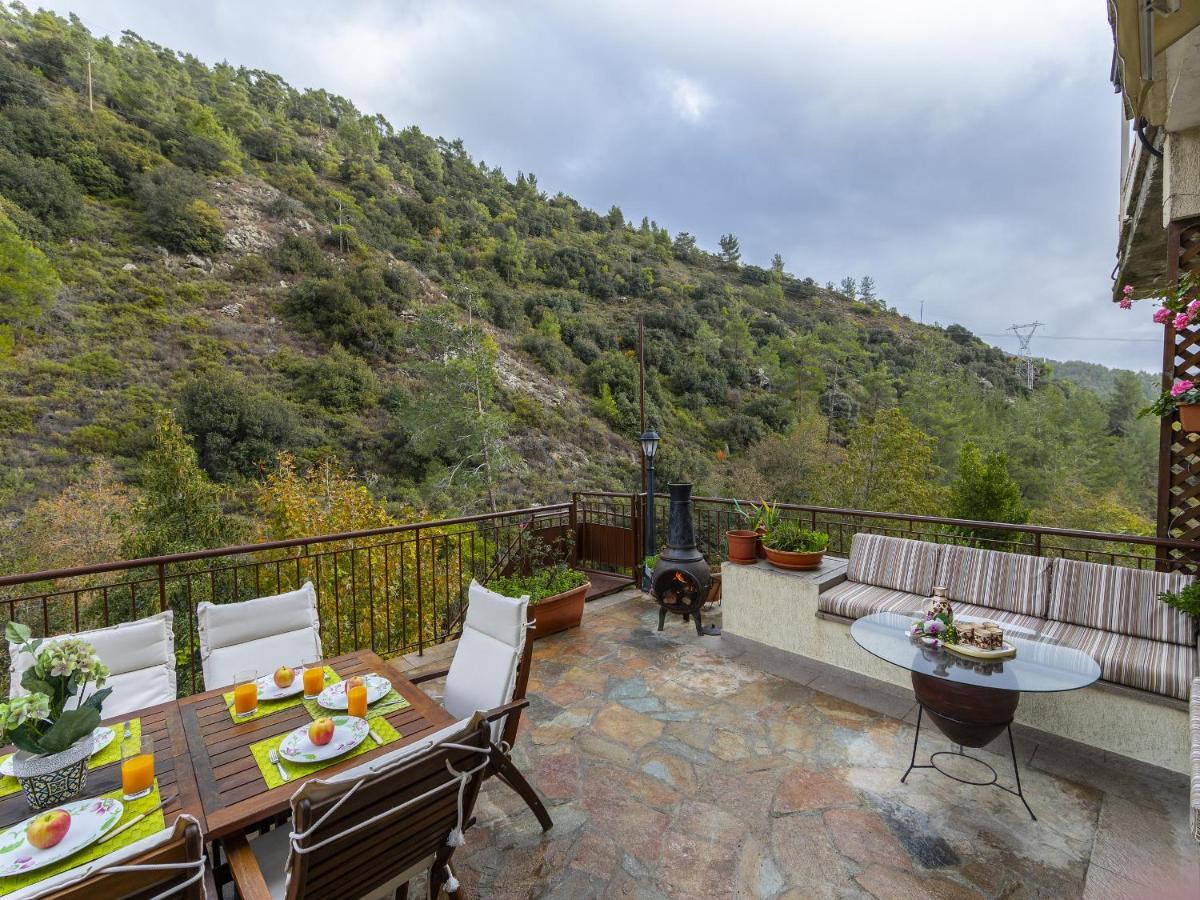 Troodos Riverside Cottage Kato Amiandos Dış mekan fotoğraf
